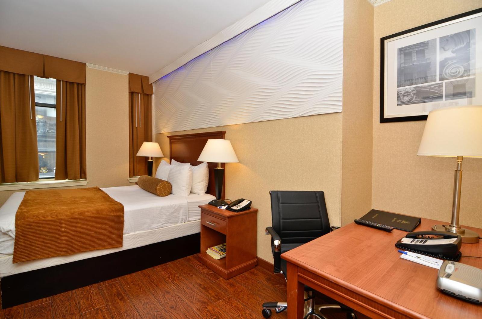 Envy Hotel Baltimore Inner Harbor banner image